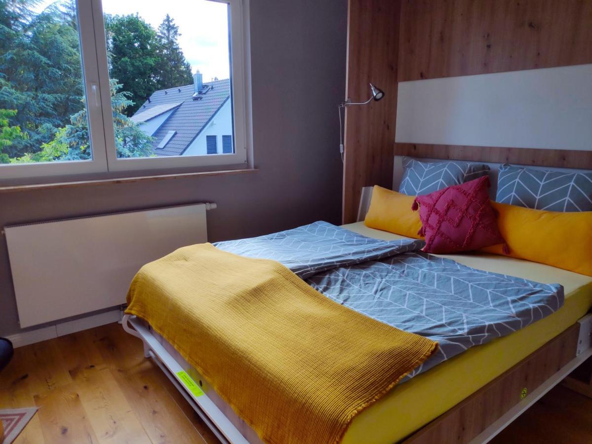 Mini-Apartment Ruhig Und Verkehrsguenstig In Berlino Esterno foto